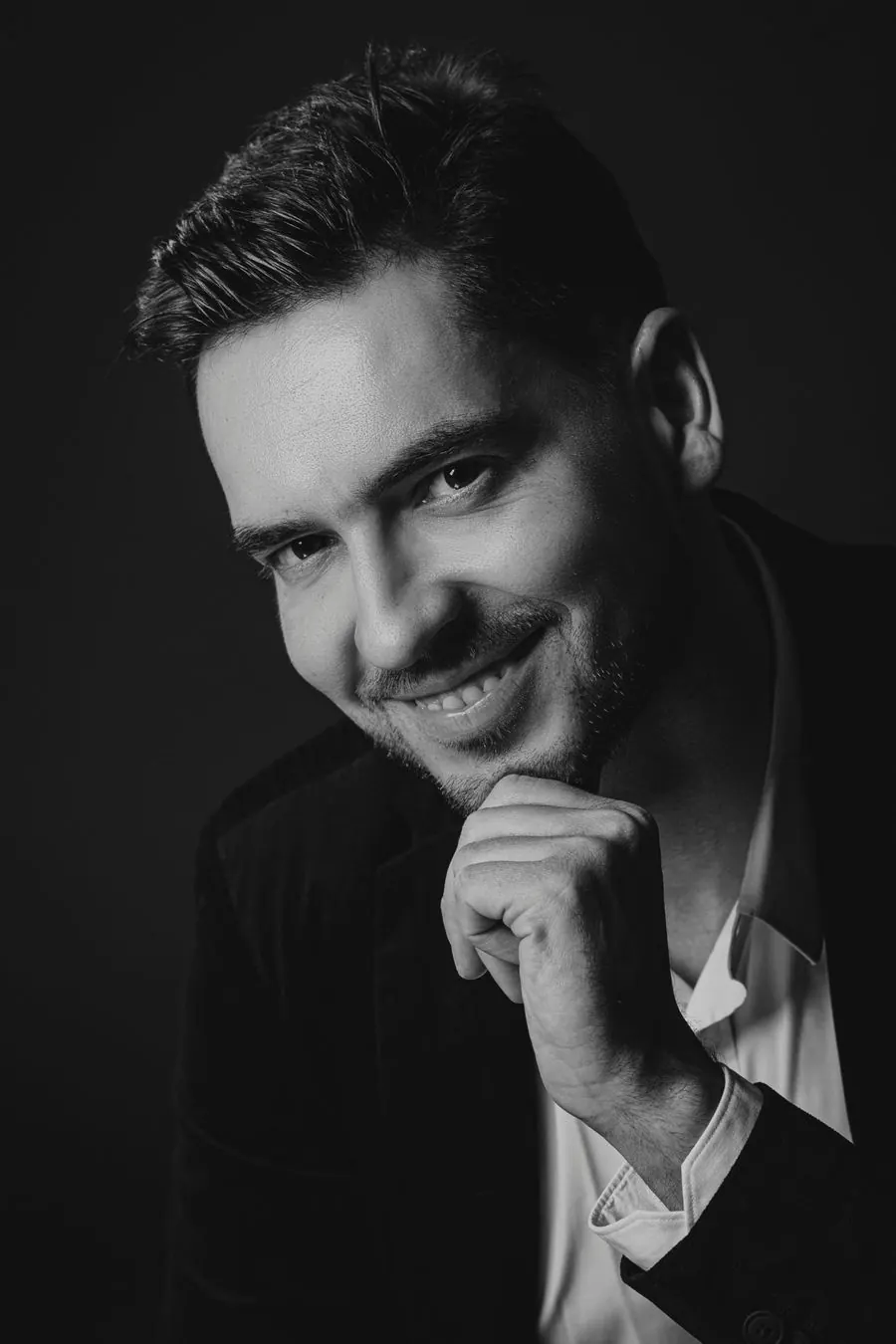 Grzesiek Haładus, portret z uśmiechem